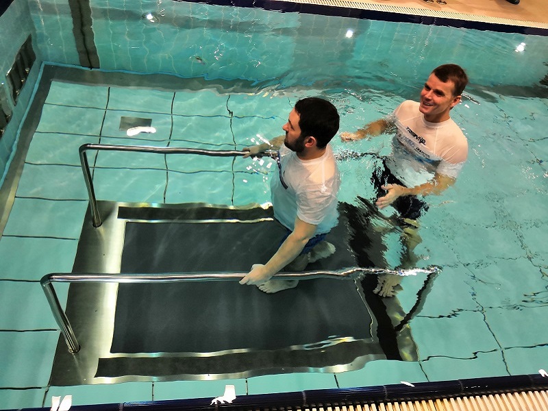 Pooltrack_3.jpg Pooltrack_3.jpg